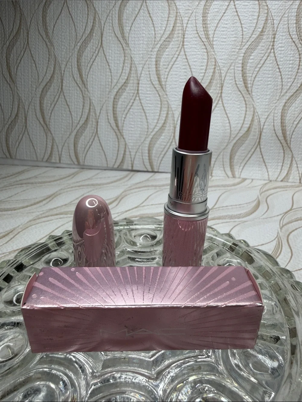 MAC Cosmetics Lipstick A30 Out with a Bang